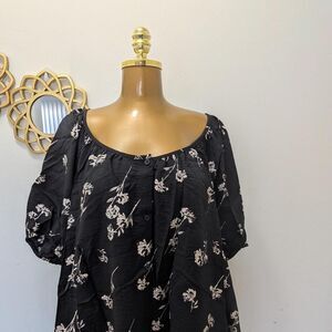 Ava & Viv Black & White Floral Button-Front Puff Sleeve Blouse 3XL